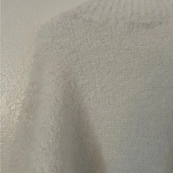 English Factory Ladies small Cream Cozy Crew Neck Sweater Wool Blend Sheep Fur - Picture 6 of 8